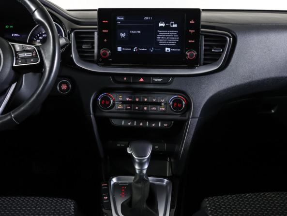 Kia Ceed III с пробегом 2020 года, цена 1 990 000 рублей, 27176 км, хэтчбек, Автокод Объявления