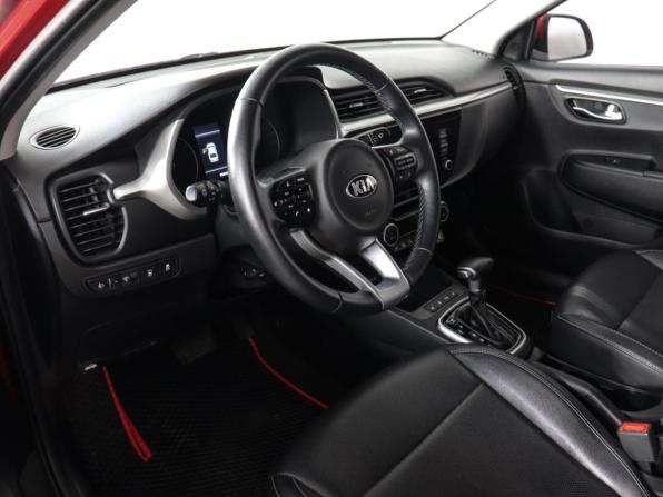 Kia Rio IV Рестайлинг с пробегом 2020 года, цена 1 750 000 рублей, 95808 км, седан, Автокод Объявления