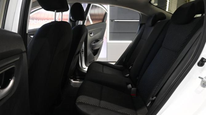 Kia Rio IV с пробегом 2018 года, цена 1 220 000 рублей, 175000 км, седан, Автокод Объявления