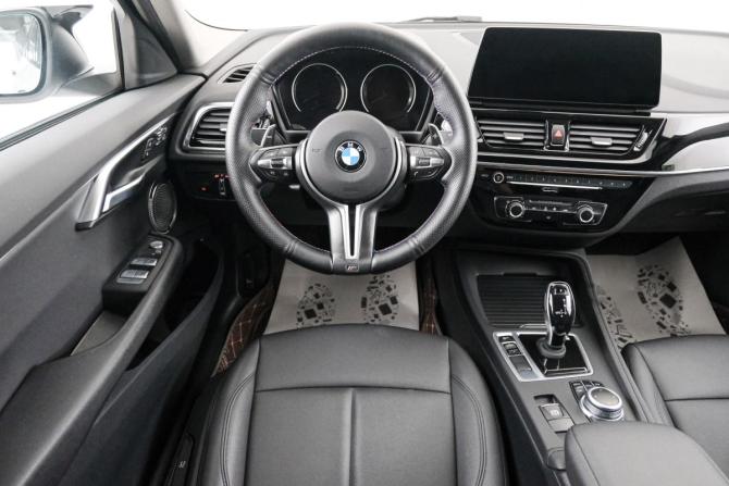 BMW 1 серии III (F40) с пробегом 2022 года, цена 2 250 000 рублей, 33100 км, хэтчбек, Автокод Объявления