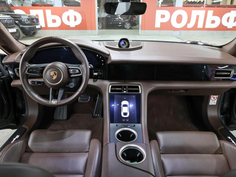 Porsche Taycan I Москва  - изображение 16