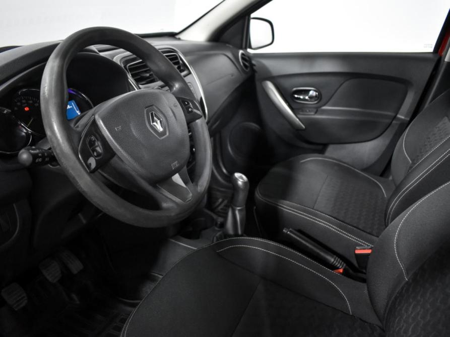Renault Logan II Санкт-Петербург  - изображение 10