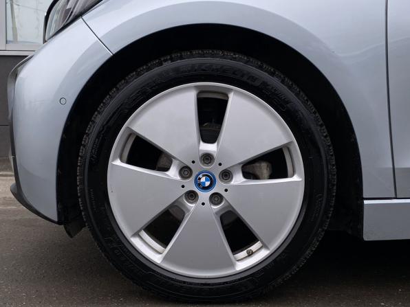 BMW i3 I (I01) с пробегом 2017 года, цена 1 599 000 рублей, 77282 км, хэтчбек, Автокод Объявления