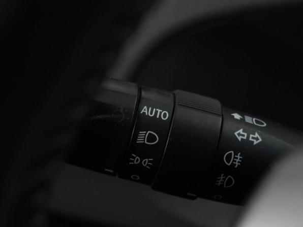 Toyota Prius III (XW30) с пробегом 2009 года, цена 1 010 000 рублей, 242544 км, лифтбек, Автокод Объявления