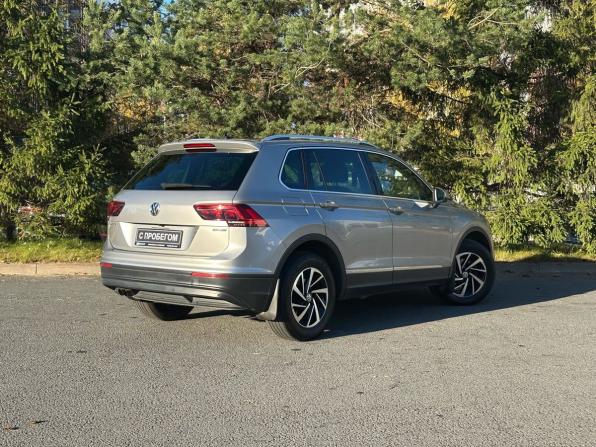 Volkswagen Tiguan II с пробегом 2018 года, цена 2 380 000 рублей, 154826 км, внедорожник, Автокод Объявления