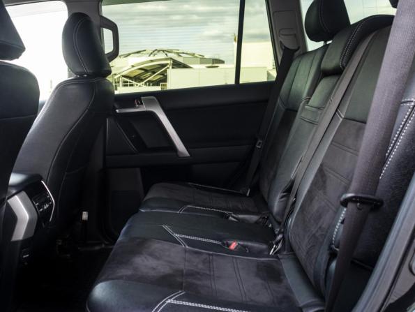 Toyota Land Cruiser Prado 150 Series Рестайлинг 2 с пробегом 2018 года, цена 4 735 000 рублей, 125000 км, внедорожник, Автокод Объявления