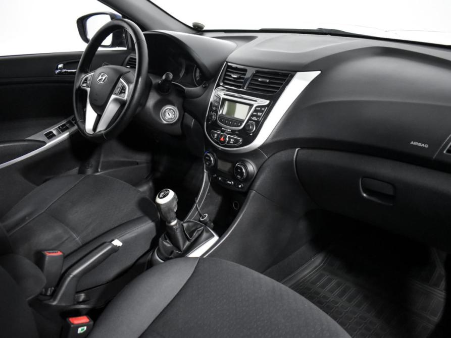 Hyundai Solaris I Санкт-Петербург  - изображение 14