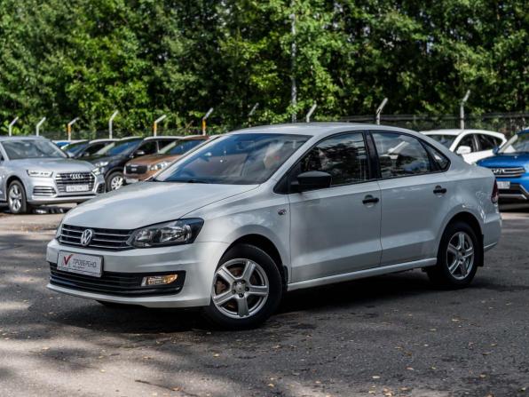 Volkswagen Polo V с пробегом 2015 года, цена 910 000 рублей, 121058 км, седан, Автокод Объявления