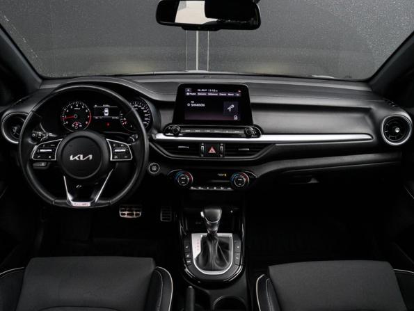 Kia Cerato IV Рестайлинг с пробегом 2021 года, цена 2 050 000 рублей, 81144 км, седан, Автокод Объявления