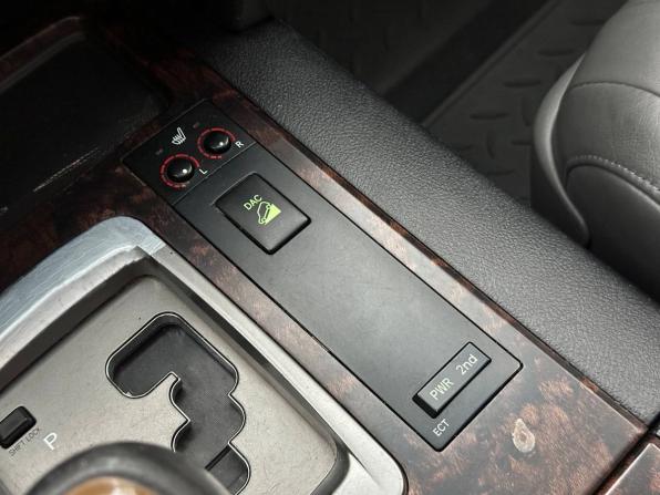 Toyota Land Cruiser 200 Series с пробегом 2009 года, цена 2 435 000 рублей, 289310 км, внедорожник, Автокод Объявления