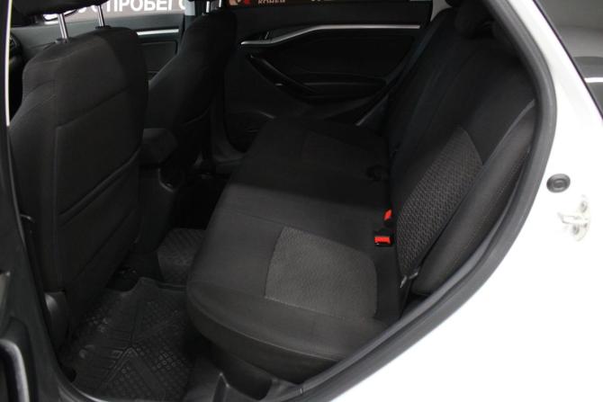Lada (ВАЗ) Vesta I с пробегом 2018 года, цена 998 000 рублей, 66000 км, седан, Автокод Объявления