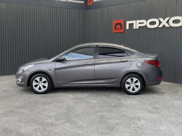 Hyundai Solaris I Рестайлинг с пробегом 2014 года, цена 937 000 рублей, 153334 км, седан, Автокод Объявления