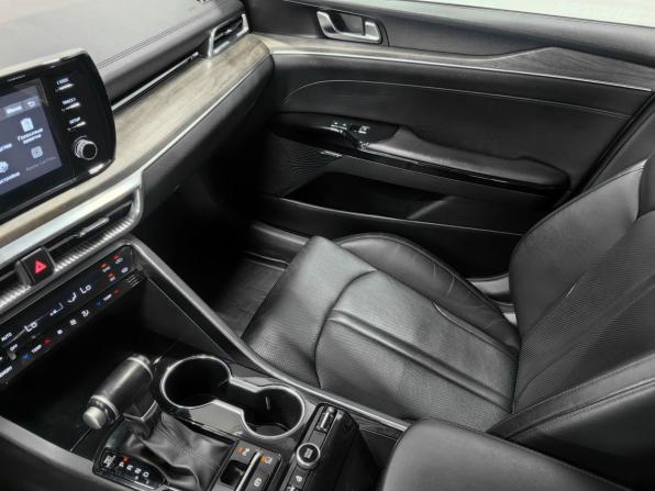 Kia K5 III с пробегом 2020 года, цена 2 290 000 рублей, 123300 км, седан, Автокод Объявления