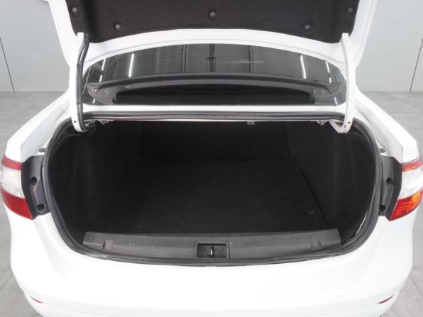 Renault Fluence I Рестайлинг с пробегом 2013 года, цена 729 000 рублей, 231899 км, седан, Автокод Объявления
