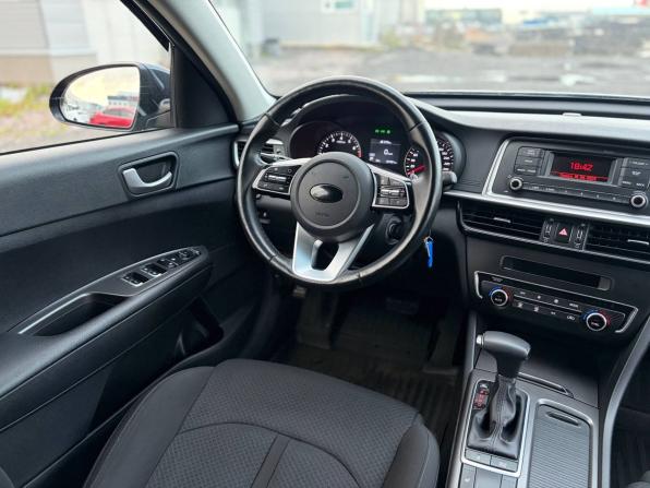 Kia Optima IV Рестайлинг с пробегом 2019 года, цена 1 745 000 рублей, 107000 км, седан, Автокод Объявления