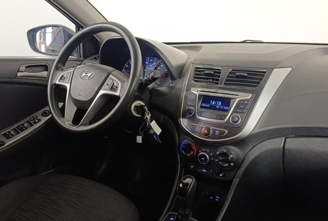 Hyundai Solaris I Рестайлинг с пробегом 2015 года, цена 1 070 000 рублей, 95853 км, хэтчбек, Автокод Объявления