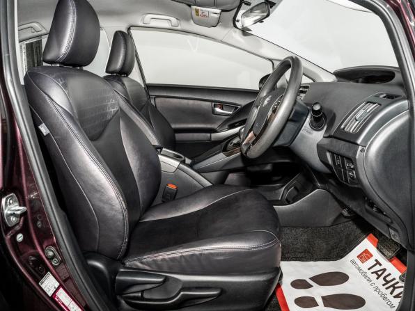 Toyota Prius III Рестайлинг (XW30) с пробегом 2014 года, цена 1 250 500 рублей, 180900 км, лифтбек, Автокод Объявления