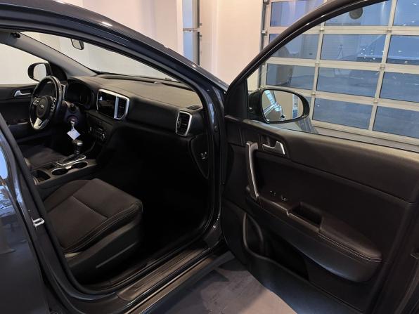 Kia Sportage IV Рестайлинг с пробегом 2021 года, цена 2 590 000 рублей, 113984 км, внедорожник, Автокод Объявления