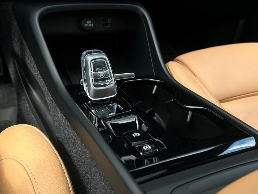 Volvo XC40 I Санкт-Петербург  - изображение 19