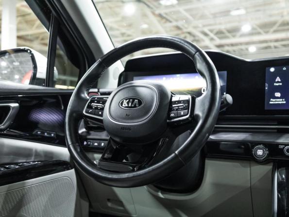Kia Carnival IV с пробегом 2021 года, цена 4 459 455 рублей, 50000 км, минивэн, Автокод Объявления