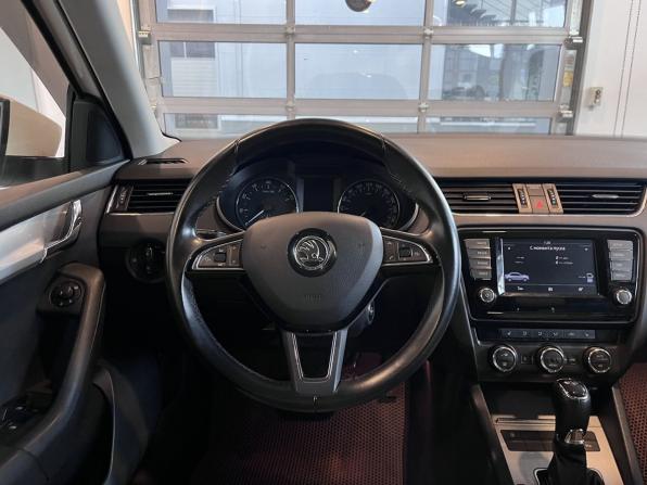 Skoda Octavia III (A7) с пробегом 2016 года, цена 1 870 000 рублей, 138220 км, лифтбек, Автокод Объявления