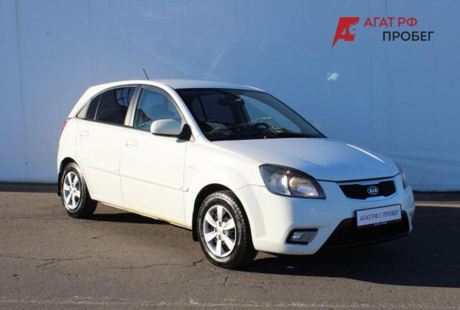 Kia Rio II Рестайлинг с пробегом 2011 года, цена 600 000 рублей, 157354 км, хэтчбек, Автокод Объявления