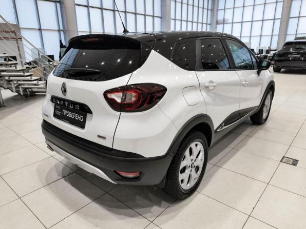 Renault Kaptur I с пробегом 2016 года, цена 1 320 000 рублей, 125442 км, внедорожник, Автокод Объявления