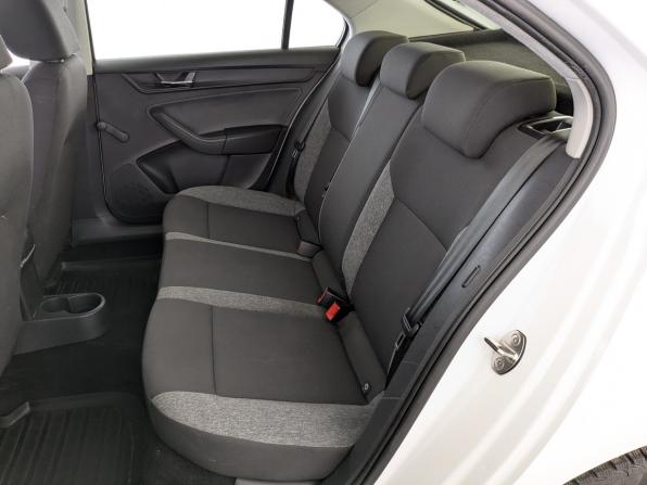 Skoda Rapid II с пробегом 2021 года, цена 1 050 000 рублей, 267080 км, лифтбек, Автокод Объявления