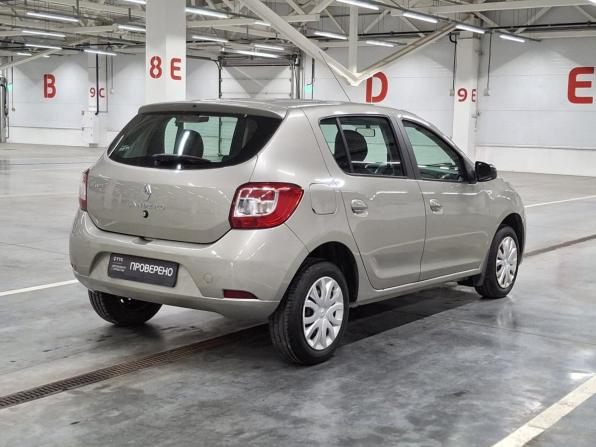 Renault Sandero II с пробегом 2016 года, цена 855 000 рублей, 96342 км, хэтчбек, Автокод Объявления