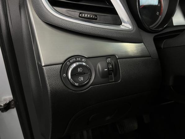 Opel Mokka I с пробегом 2014 года, цена 1 280 000 рублей, 152056 км, внедорожник, Автокод Объявления