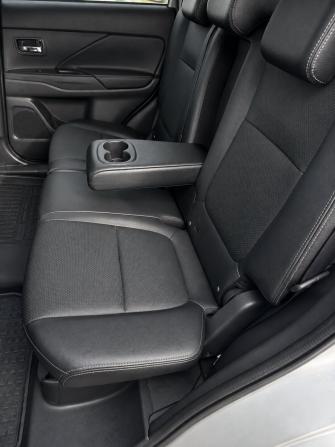 Mitsubishi Outlander III Рестайлинг 2 с пробегом 2016 года, цена 1 995 000 рублей, 111826 км, внедорожник, Автокод Объявления