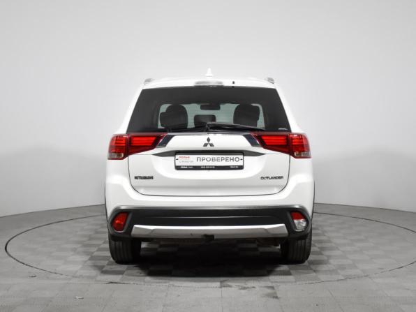 Mitsubishi Outlander III Рестайлинг 2 с пробегом 2017 года, цена 1 698 900 рублей, 147498 км, внедорожник, Автокод Объявления