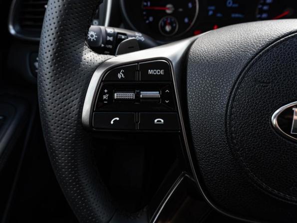 Kia Sorento III Prime Рестайлинг с пробегом 2020 года, цена 3 200 000 рублей, 92854 км, внедорожник, Автокод Объявления