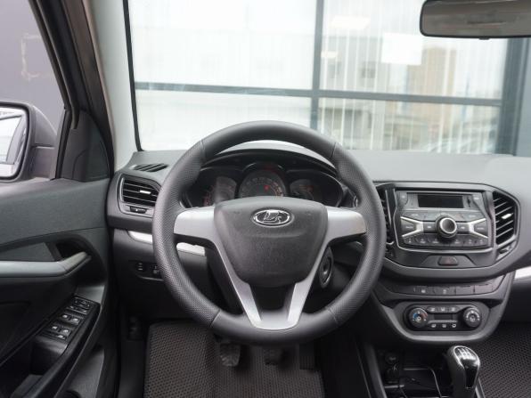 Lada (ВАЗ) Vesta I с пробегом 2017 года, цена 884 000 рублей, 136524 км, седан, Автокод Объявления