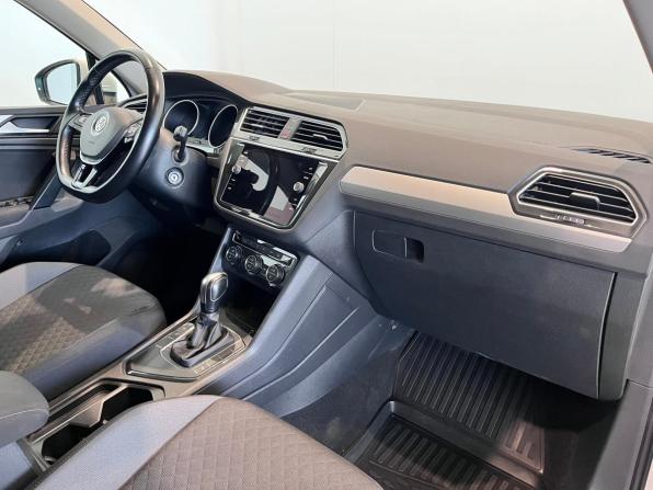 Volkswagen Tiguan II с пробегом 2020 года, цена 2 800 000 рублей, 44932 км, внедорожник, Автокод Объявления