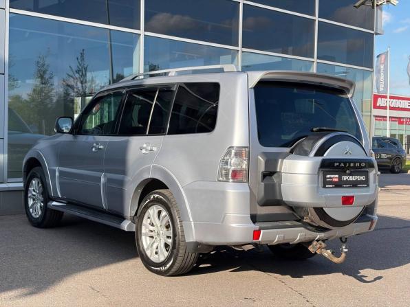 Mitsubishi Pajero IV с пробегом 2011 года, цена 1 695 000 рублей, 255000 км, внедорожник, Автокод Объявления