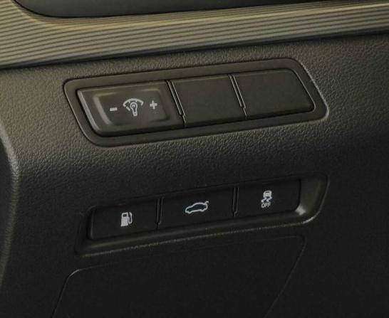 Hyundai Sonata VII (LF) Рестайлинг с пробегом 2019 года, цена 1 505 000 рублей, 261579 км, седан, Автокод Объявления