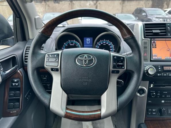 Toyota Land Cruiser Prado 150 Series с пробегом 2011 года, цена 2 859 000 рублей, 149174 км, внедорожник, Автокод Объявления