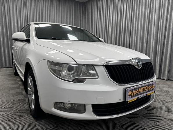 Skoda Superb II с пробегом 2012 года, цена 1 045 000 рублей, 280800 км, лифтбек, Автокод Объявления