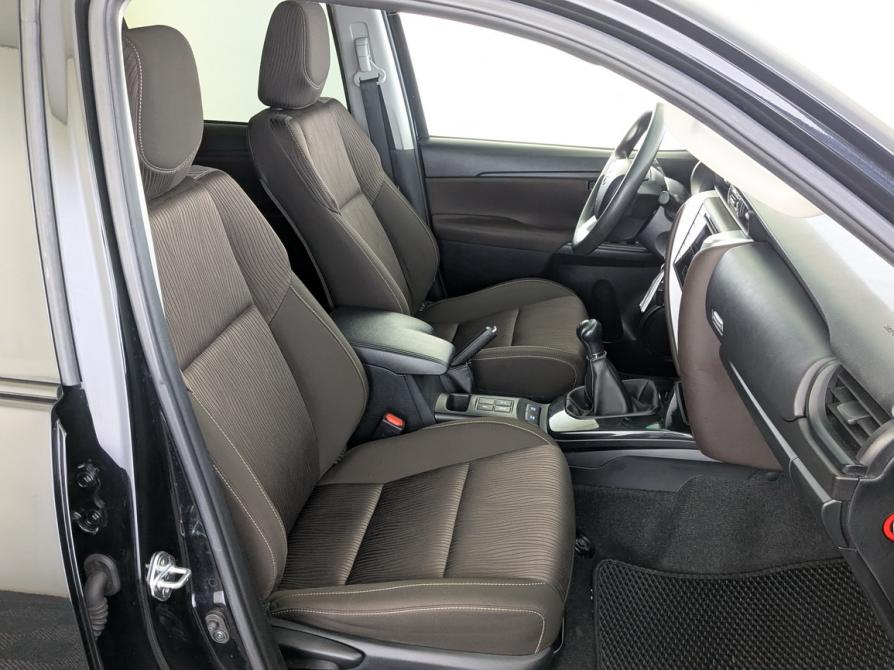 Toyota Fortuner II Москва  - изображение 23