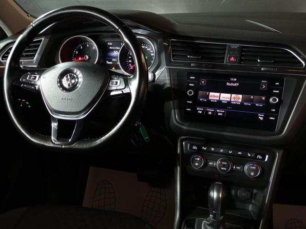 Volkswagen Tiguan II с пробегом 2017 года, цена 2 210 000 рублей, 136639 км, внедорожник, Автокод Объявления