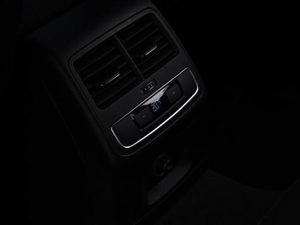 Audi A4 V (B9) с пробегом 2019 года, цена 2 353 055 рублей, 137932 км, универсал, Автокод Объявления