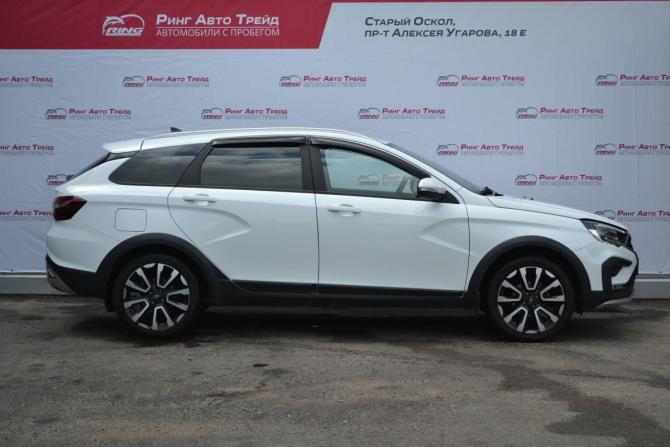 Lada (ВАЗ) Vesta I Рестайлинг (NG) с пробегом 2024 года, цена 1 460 000 рублей, 42505 км, седан, Автокод Объявления