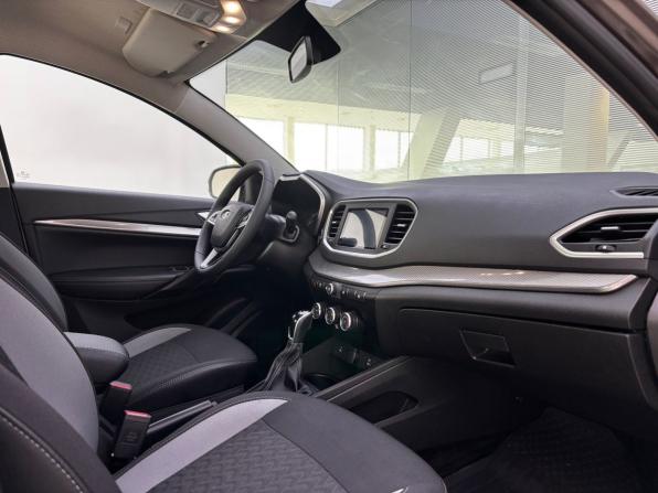 Lada (ВАЗ) Vesta I Рестайлинг (NG) с пробегом 2024 года, цена 1 299 000 рублей, 5100 км, седан, Автокод Объявления
