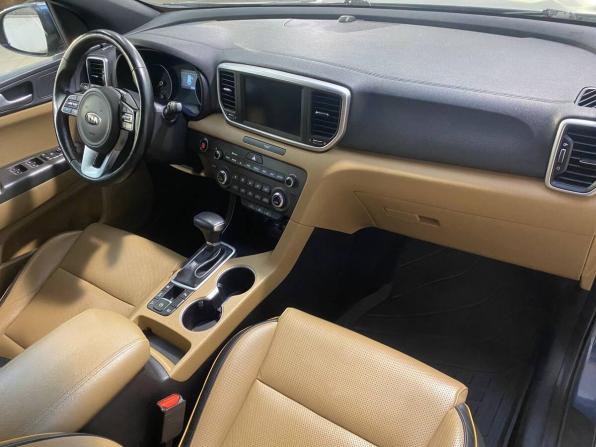 Kia Sportage IV Рестайлинг с пробегом 2021 года, цена 2 799 800 рублей, 83000 км, внедорожник, Автокод Объявления