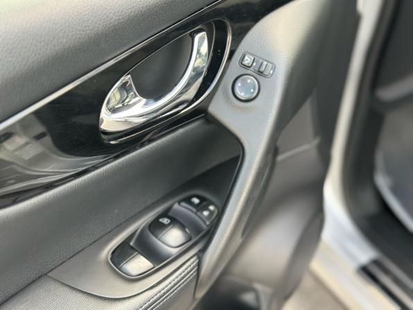 Nissan Qashqai II с пробегом 2016 года, цена 1 570 000 рублей, 69624 км, внедорожник, Автокод Объявления