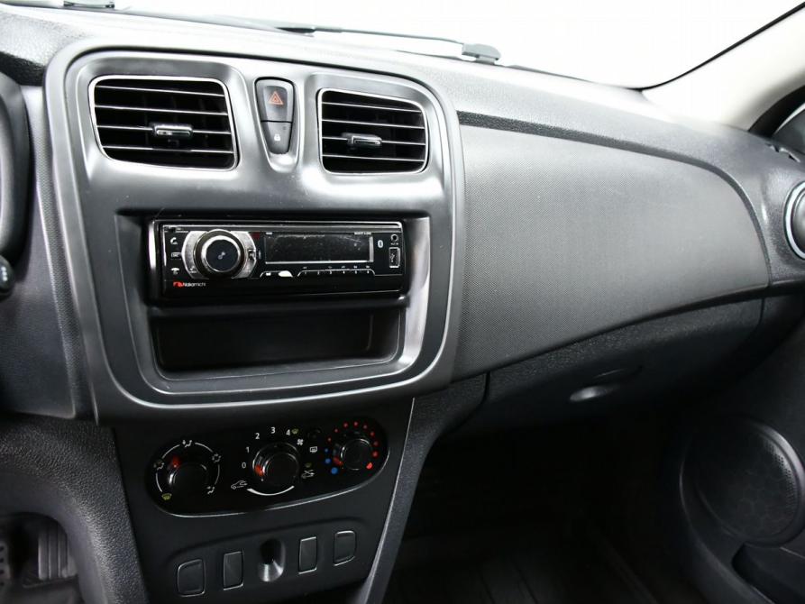Renault Logan II Новосибирск  - изображение 13