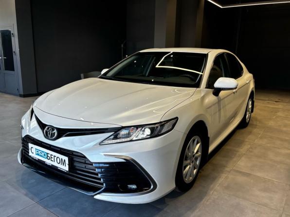 Toyota Camry VIII (XV70) Рестайлинг с пробегом 2021 года, цена 2 650 000 рублей, 44500 км, седан, Автокод Объявления