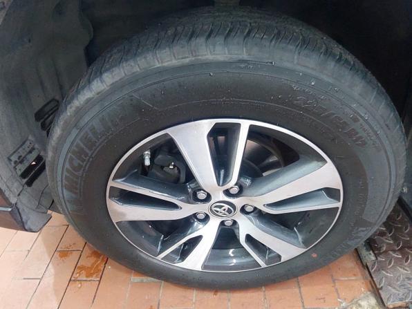 Toyota RAV4 IV (XA40) Рестайлинг с пробегом 2015 года, цена 1 797 000 рублей, 69712 км, внедорожник, Автокод Объявления