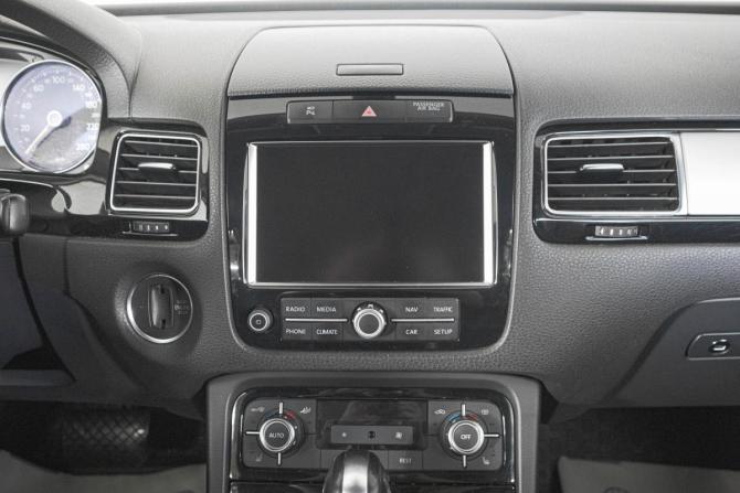 Volkswagen Touareg II с пробегом 2010 года, цена 1 899 000 рублей, 367000 км, внедорожник, Автокод Объявления